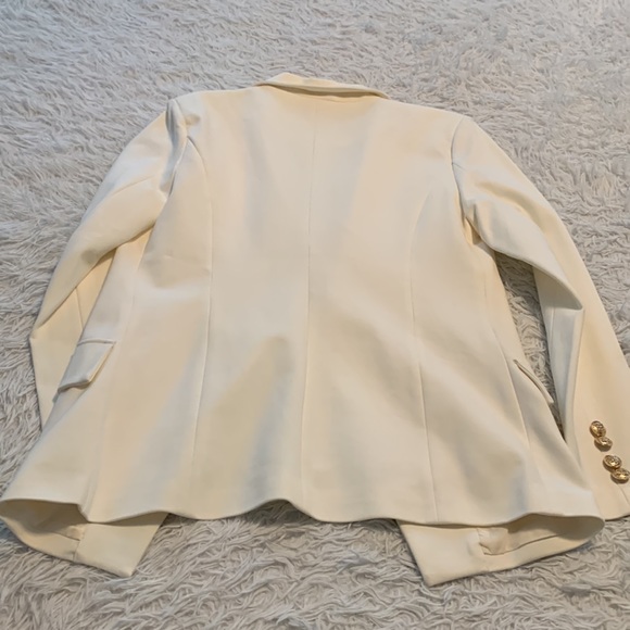 Ivory Button blazer - Picture 4 of 6